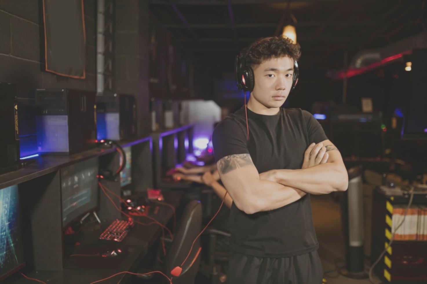 International students collaborating on gaming projects